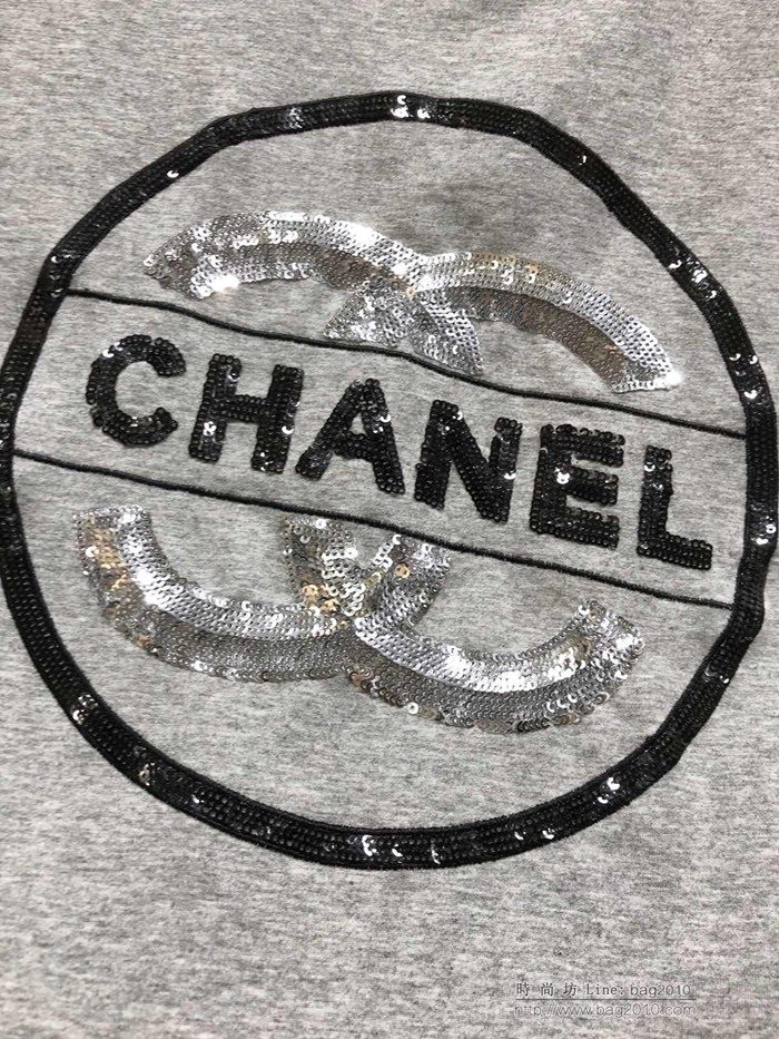 Chanel香奈兒 法國專櫃同步新款 小香新款 刺繡套裝 刺繡LOGO亮片繡花 鬆緊腰褲 時尚大氣款  xly1372